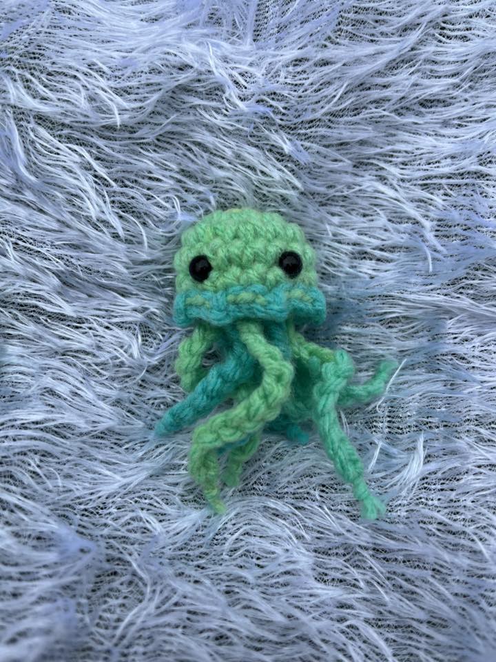 Stuffed Jellyfish (w/ 2 babies)